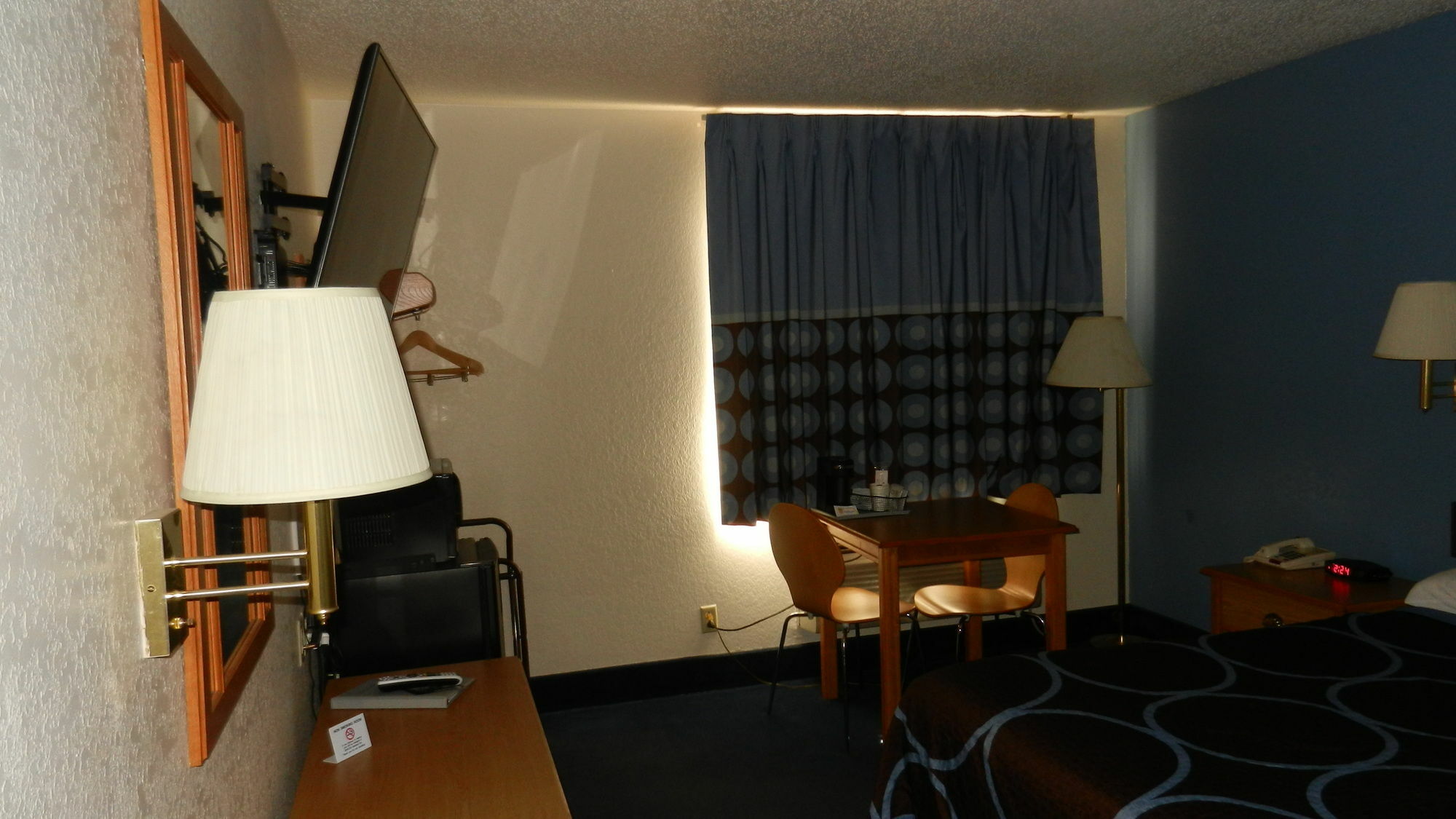 Hotel Super 8 by Wyndham Potosi Zewnętrze zdjęcie
