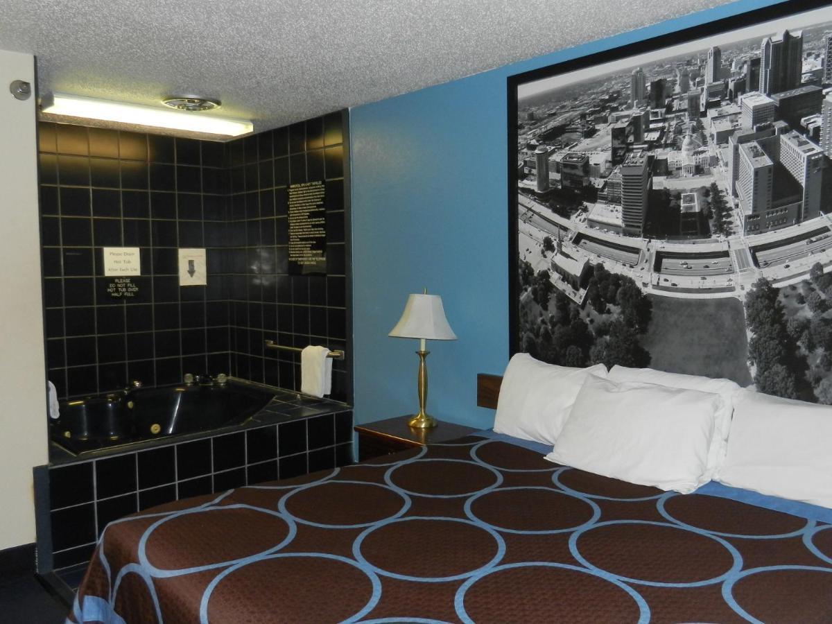 Hotel Super 8 by Wyndham Potosi Zewnętrze zdjęcie